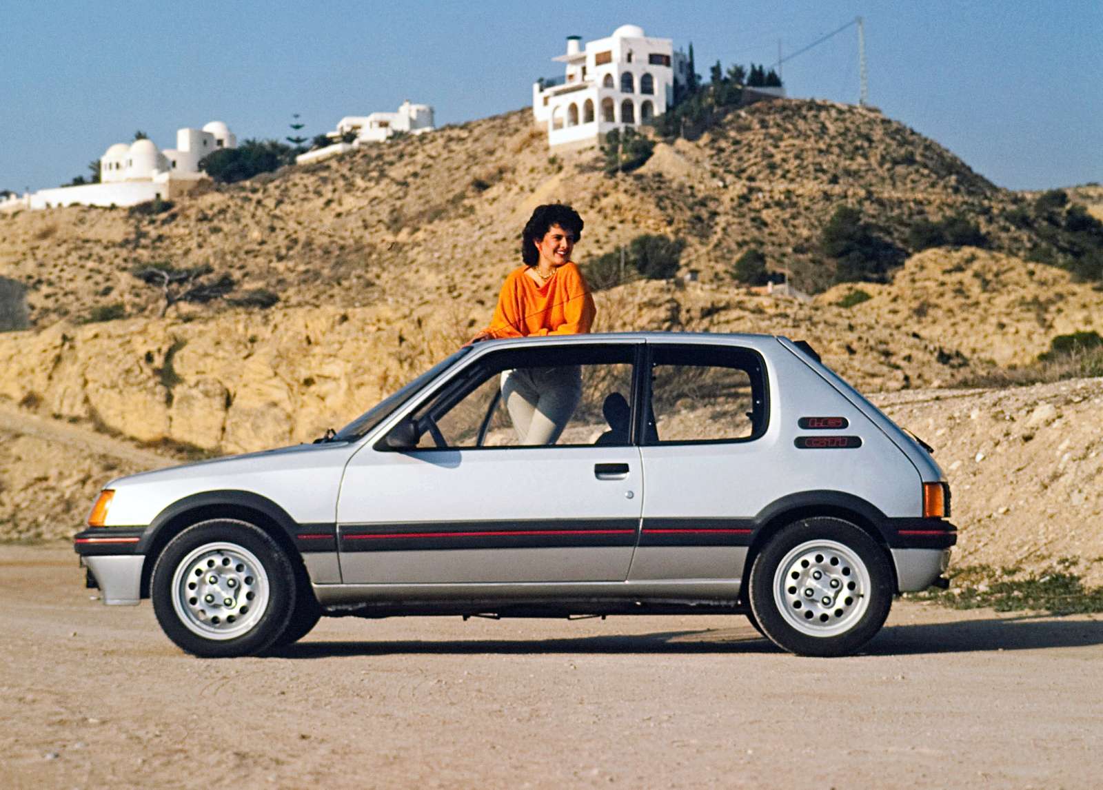 Peugeot 205 - Une Petite Histoire De La Mythique Peugeot